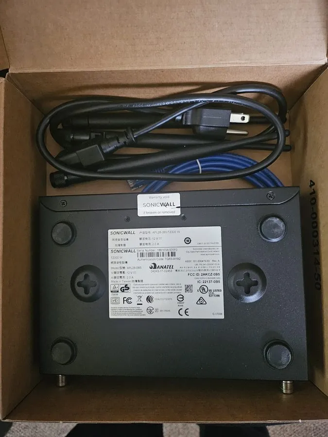 Межсетевой экран Dell SonicWall TZ350 Firewall Appliance 5 Port Network Security