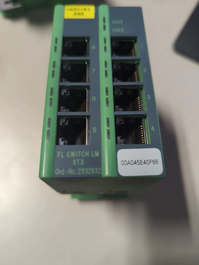 Коммутатор Phoenix Contact 2832632 FL Switch LM 8TX 8-Port Ethernet Switch