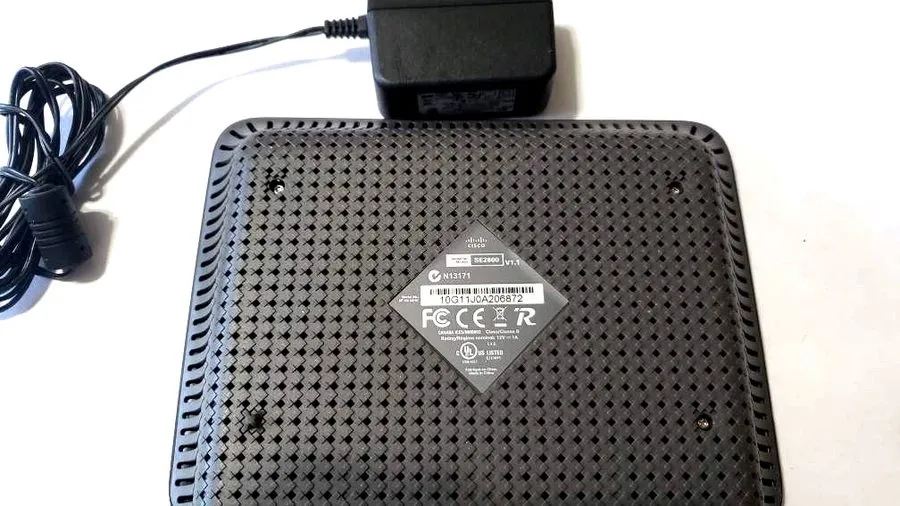 Коммутатор Cisco Linksys SE2800 8-Port Gigabit Ethernet Desktop Network Switch