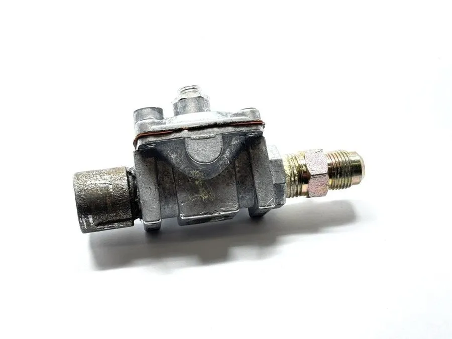 Трубопроводная арматура Miele Gas Pressure Regulator 8221330 OO1051 — фото лота 1