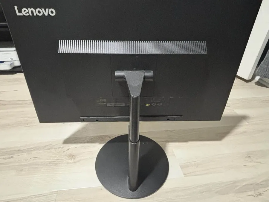 Монитор Lenovo Thinkvision P27h-10 2560x1440p 27" Monitor NO Stand Grade-C