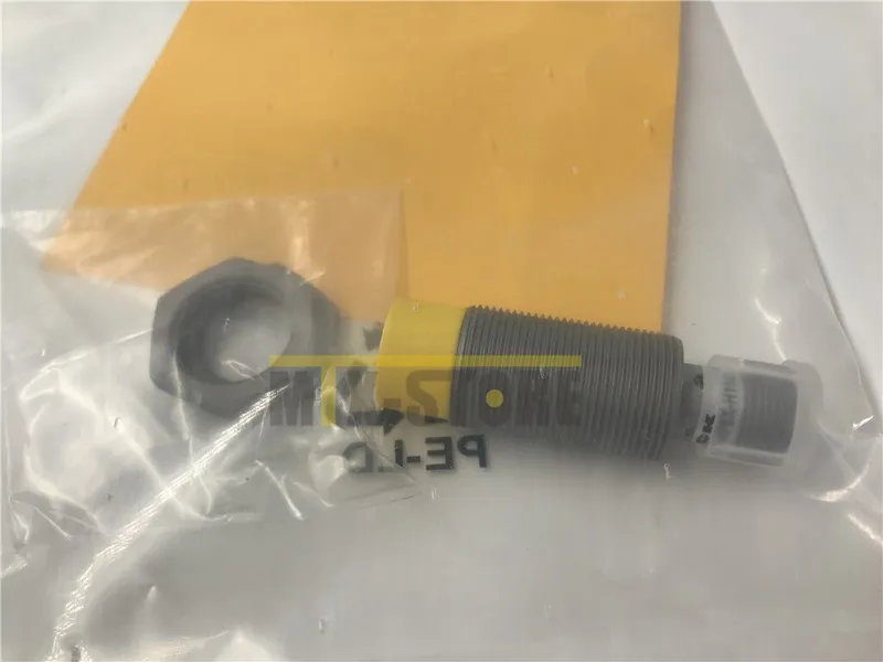 Датчик приближения ONES TURCK NI15U-MT18-AP6X-H1141 Sensor&Proximity Switch