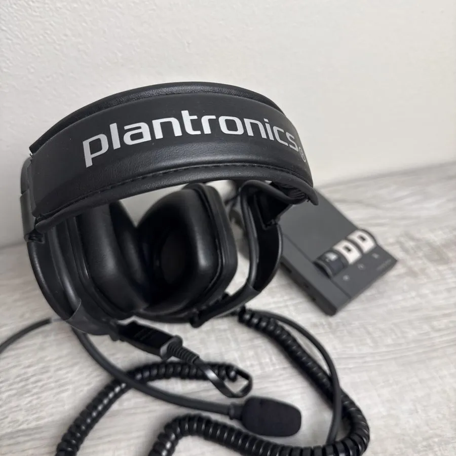 VoIP-шлюз PLANTRONICS SHR2083-01 DUAL-EAR CIRCUMAURAL Headset — фото лота 1