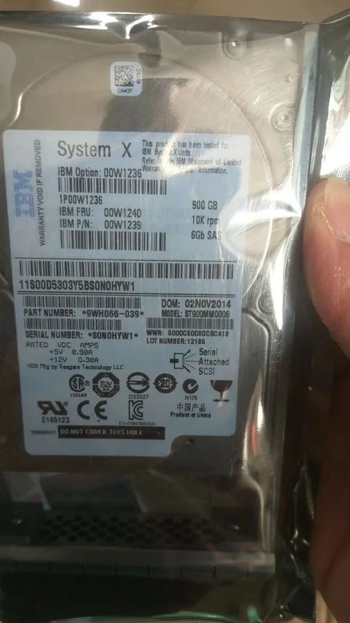 Жёсткий диск 00W1236 IBM 900GB 6G 10K SAS 2.5" SFF HDD HARD DRIVE 00W1239 00W124