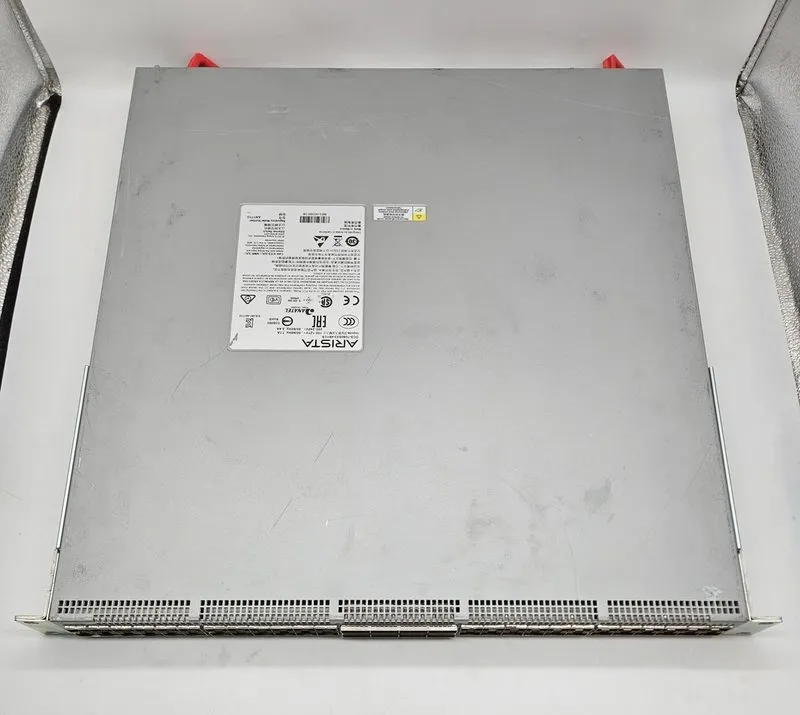 Коммутатор Arista 48-Port 25Gb SFP & 8-Port 100Gb QSFP Network Switch DCS-7050SX — фото лота 3