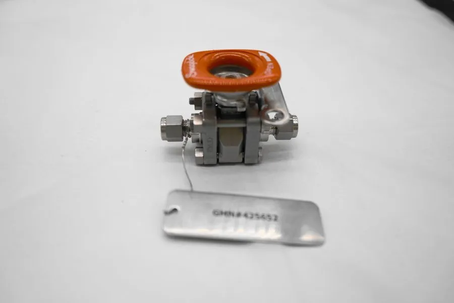 Клапан Swagelok 1/4" Ball Valve SS-65TS12-JLK — фото лота 1