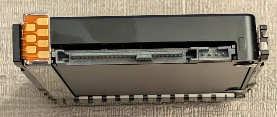 SSD-накопитель IBM Samsung PM1643 15.36TB SAS 2.5" SSD MZ-ILT15T0 02PX356 01YM64 — фото лота 2