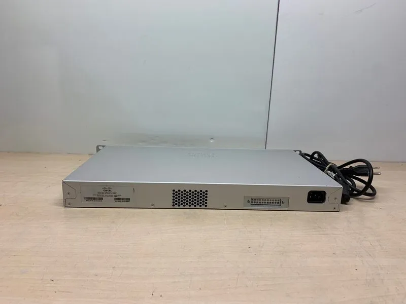 Коммутатор Cisco Meraki MS220-24P-HW 24-Port Gigabit PoE+ Switch 4x SFP 370W — фото лота 3