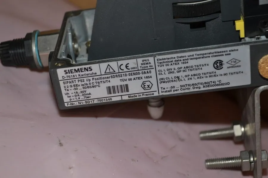 Датчик давления Siemens 7MF4033-1FA10-1NC7-Z SITRANS P D-76181 Pressure Transmit