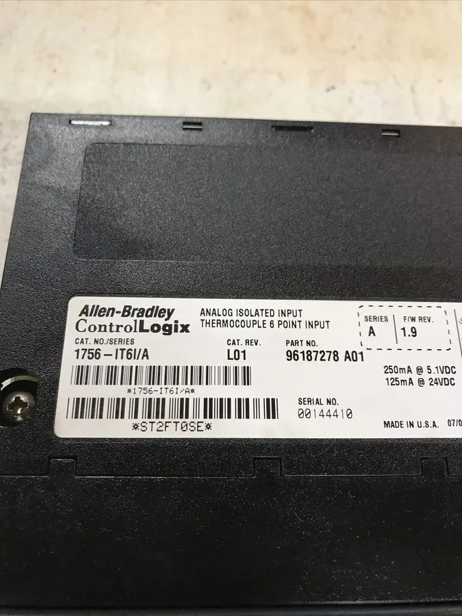 Модуль ввода-вывода 1756-IT6I, TC/mV INPUT A Allen-Bradley ControlLogix — фото лота 1