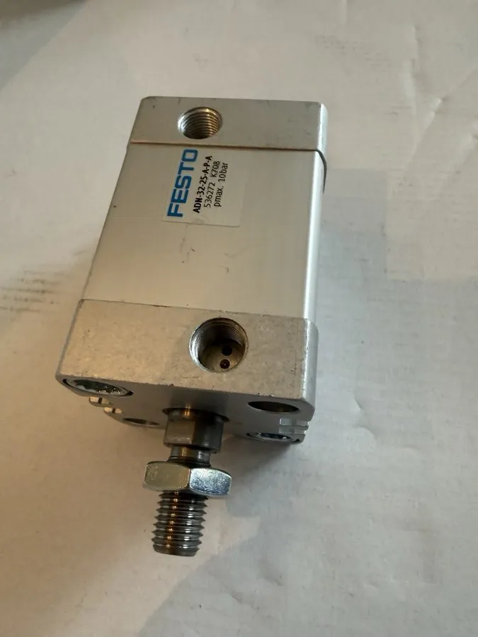 Пневмоцилиндр Festo Pneumatic Cylinder ADN-32-25-A-P-A 536272