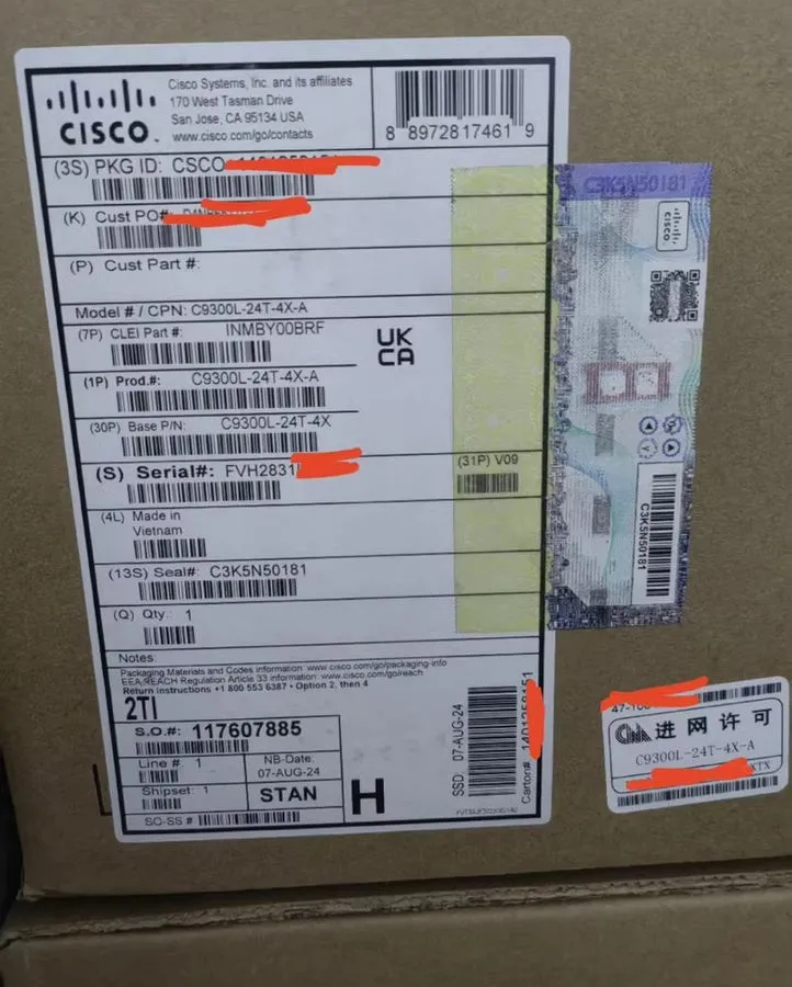 Коммутатор Cisco Catalyst C9300L-24T-4X-A 24-Port Data Switch