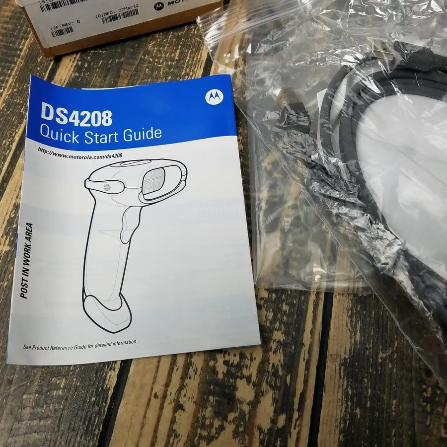 Сканер штрих-кода Motorola Zebra Symbol Barcode Scanner DS4208-HC0009BWR USB Bla