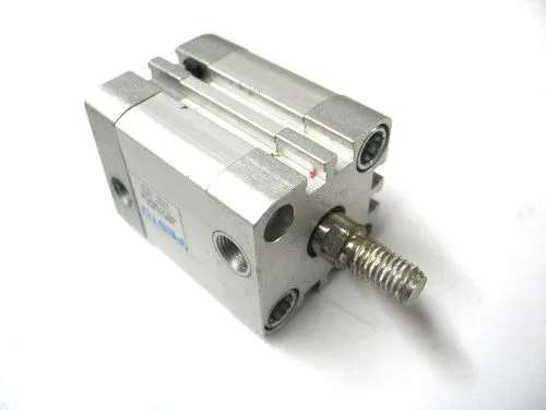 Пневмоцилиндр FESTO ADN-32-20-A-PPS-A D/A PNEUMATIC CYLINDER 32 X 20MM STRK G 1/