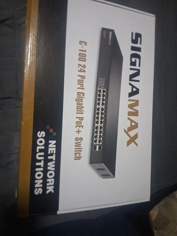 Коммутатор SIGNAMAX SC10010 C-100 24 Port Gigabit PoE+ Switch 2SFP