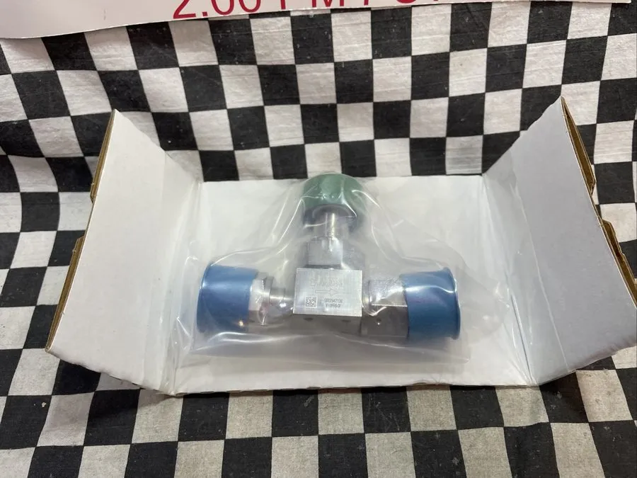 Клапан SWAGELOK 6LV-DFFR8-GR Diaphragm Valve