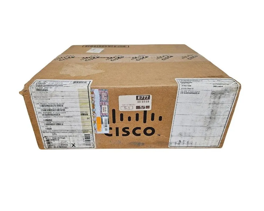 Точка доступа Wi-Fi Cisco IW3702-4E-B-K9 Outdoor Wireless Wireless. L-83