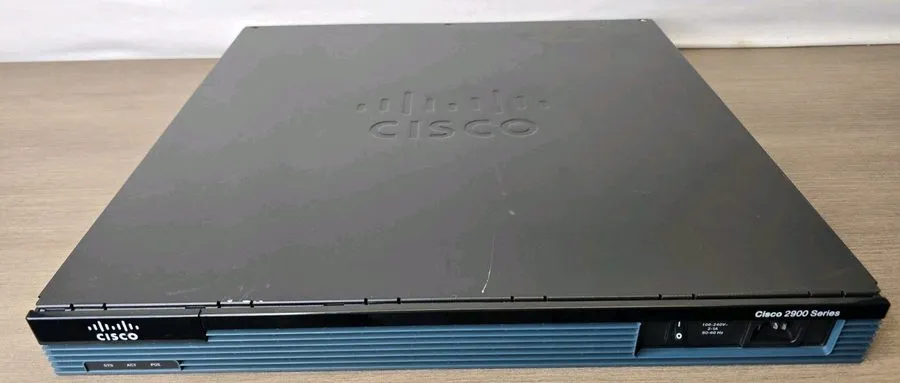 Маршрутизатор Cisco 2901/K9 Integrated Services Router 2-Port Gigabit Ethernet F