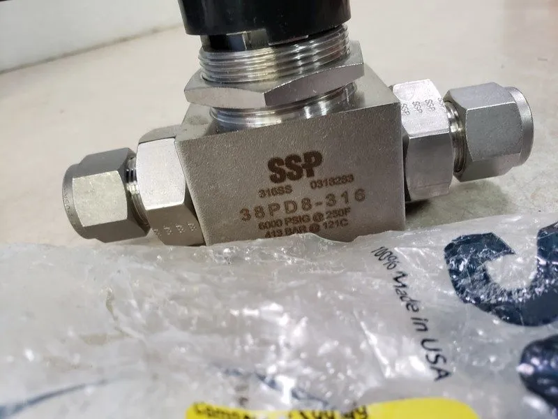 Клапан SSP FloLok 38PD8-316 Floating Ball Valve Stainless Steel