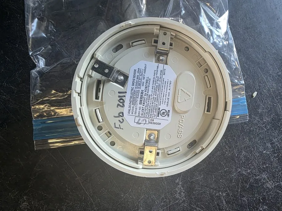 Оборудование пожарной сигнализации Silent Knight SD505-APS Addressable Smoke Det