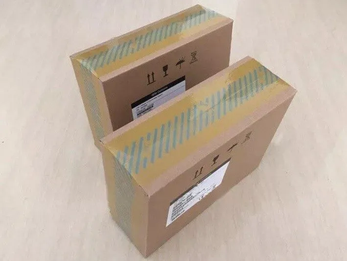 Жёсткий диск IBM 02YC024 02PX589 02PX740 1.8TB 10K SAS 12Gb/s 2.5'' V5000E Hard  — фото лота 2