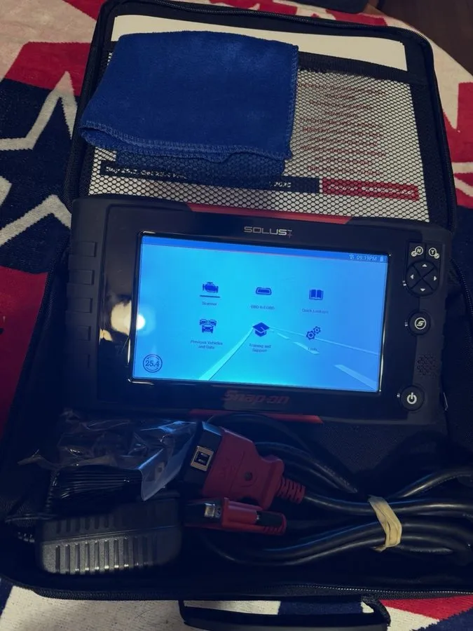 Диагностический сканер Snap-on Tools EESC337 SOLUS + Plus Automotive Scanner 25.