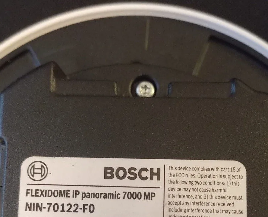 Камера Bosch FLEXIDOME IP Panoramic 7000 12MP 180° IVA Camera NIN-70122-F0
