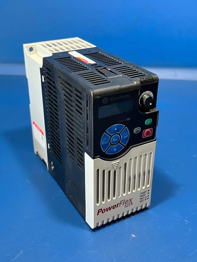 Частотный преобразователь 2022 Allen Bradley 25A-D4P0N104 /B PowerFlex 523 AC Dr