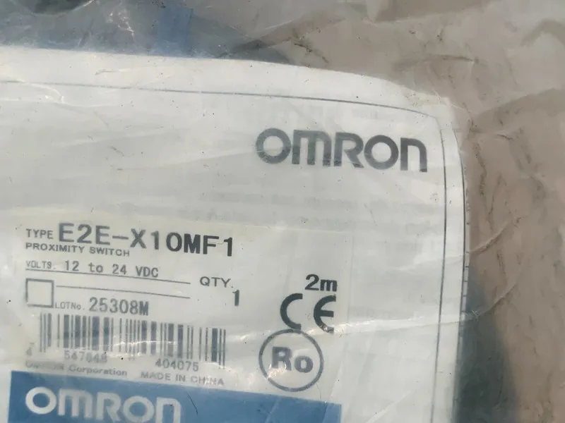 Датчик приближения Omron E2E-X10MF1 Proximity Sensor, 12-24VDC, 08705