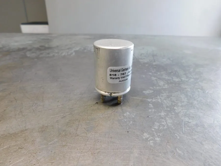 Трубопроводная арматура 280SL 250SL 230SL 280SEL 280SE COLD START RELAY