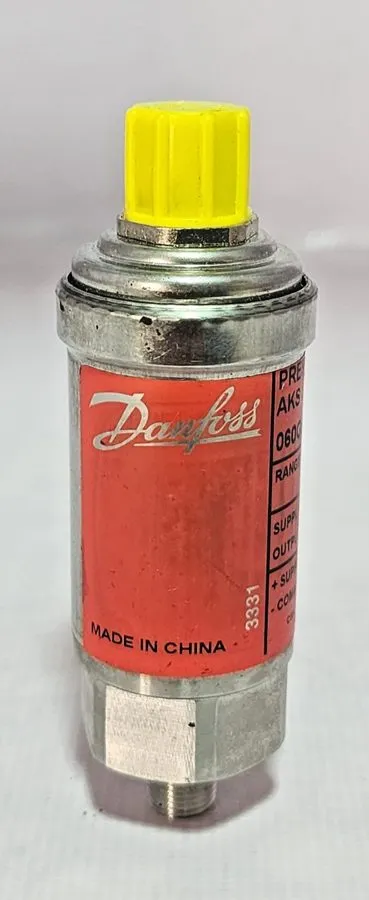 Датчик давления Danfoss Pressure Transmitter AKS 33 060g5655 — фото лота 2