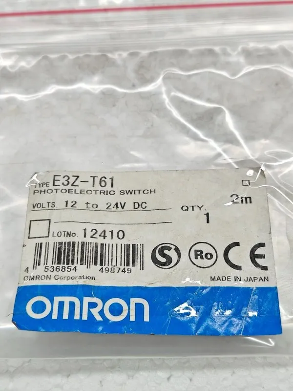 Датчик Omron E3Z-T61-D Sensor 12 To 24 VDC