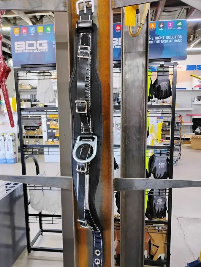 Складское оборудование Miller Fall Protection 123NLBP/XLBK Miners Safety Belt wi — фото лота 2