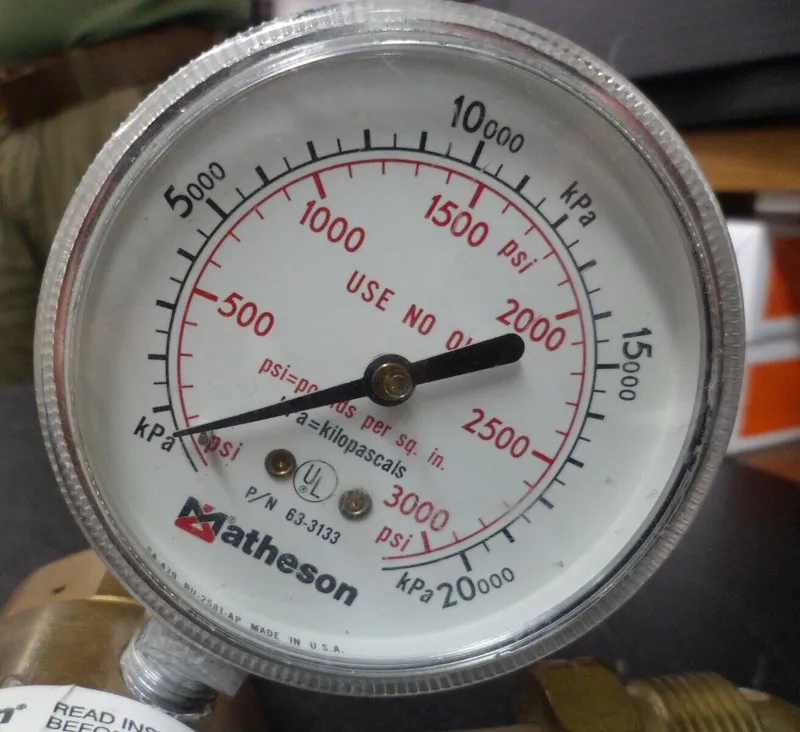 Трубопроводная арматура Matheson Model 3122-590 Pressure Regulator Max Inlet Pre — фото лота 2