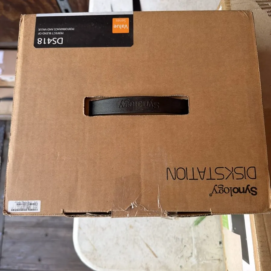 Сетевое хранилище Synology DiskStation DS418 4-bay SAN/NAS Server Diskless
