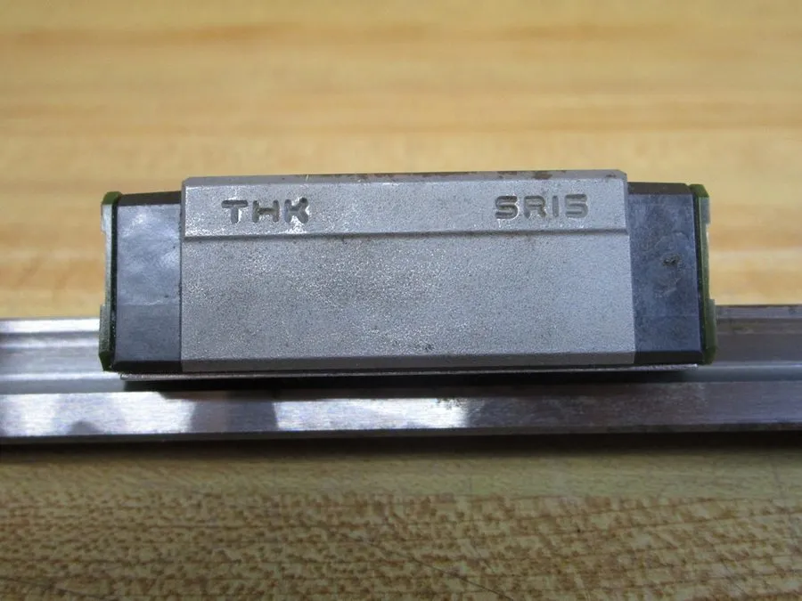 Линейная направляющая THK SR15 Linear Guide Rail Assembly UG6J16 Guide Block Onl