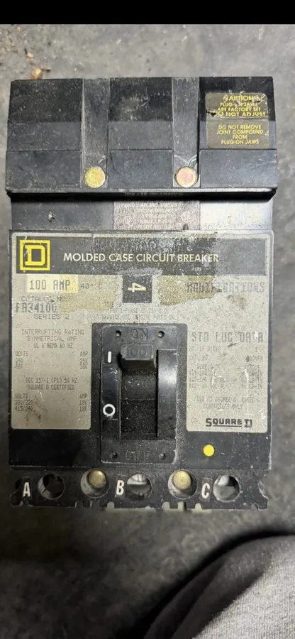 Автоматический выключатель SQUARE D KC34175 175A 480V 3POLE ILINE Circuit Breake — фото лота 1