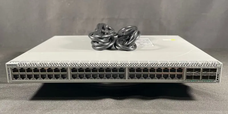Коммутатор Arista CCS-722XPM-48ZY8-F 48×2.5G 60W PoE + 8×25G SFP28 Switch — фото лота 1