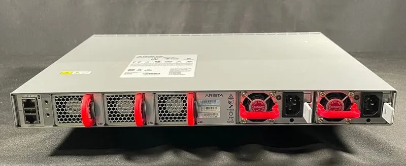 Коммутатор Arista CCS-722XPM-48ZY8-F 48×2.5G 60W PoE + 8×25G SFP28 Switch — фото лота 3