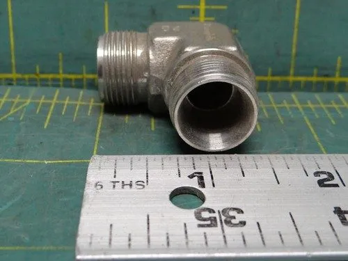 Фитинг 1 Swagelok Stainless Steel Elbow Fitting, 1/2" OD Tube, SS-810-9