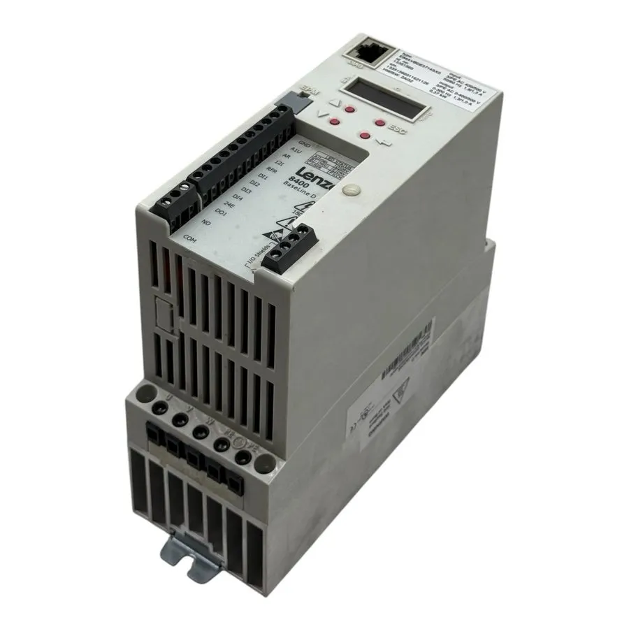 Частотный преобразователь LENZE E84AVBDE3714SX0 13351560 0.37 kW 1.3/1.0 A INVER