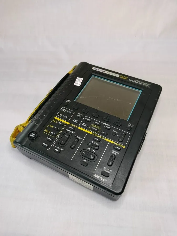 Тестер Tektronix THS720P 100 MHz Digital Real-Time 500 MS/s