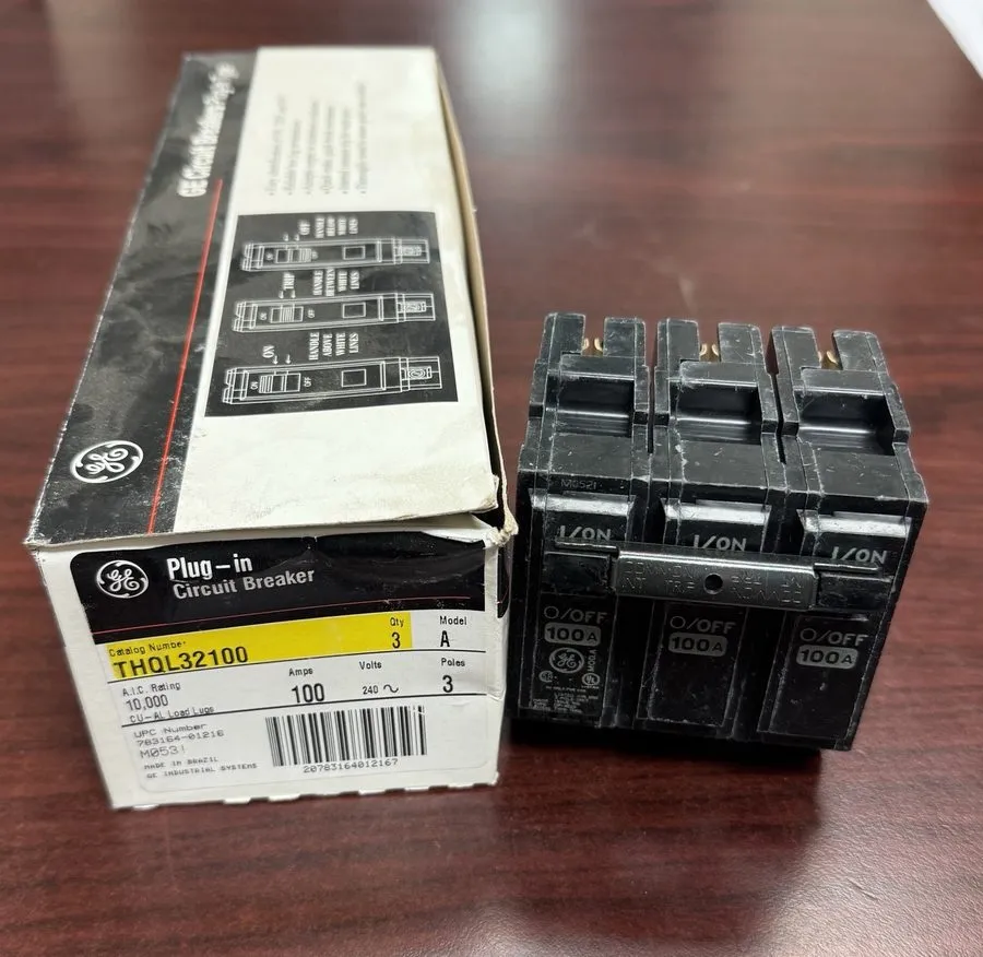 Автоматический выключатель GE THQL THQL32100 3 Pole 100 Amp 240V Breaker Push In