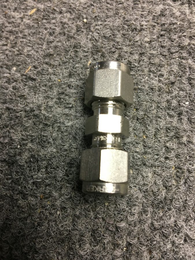 Фитинг Swagelok SS-810-6-6 Reducing Union 1/2” x 3/8” Tube Fitting Stainless