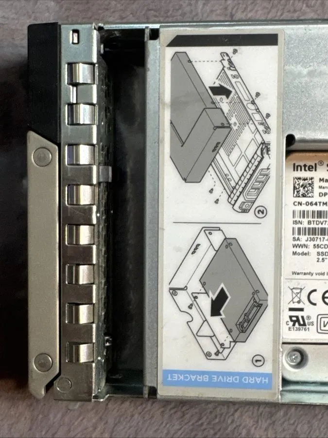 SSD-накопитель 64TMJ для DELL Intel DC S3520 480GB 6Gb/s 2.5INCH SATA SSD 064TMJ — фото лота 2