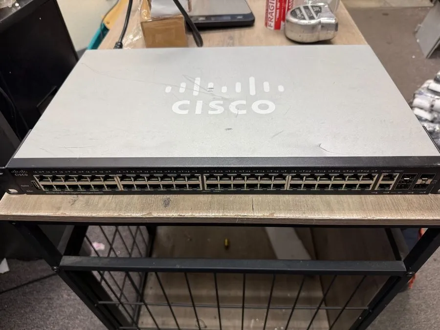 Коммутатор Cisco SG350-52-K9 52-Port Gigabit POE Stackable Managed Switch