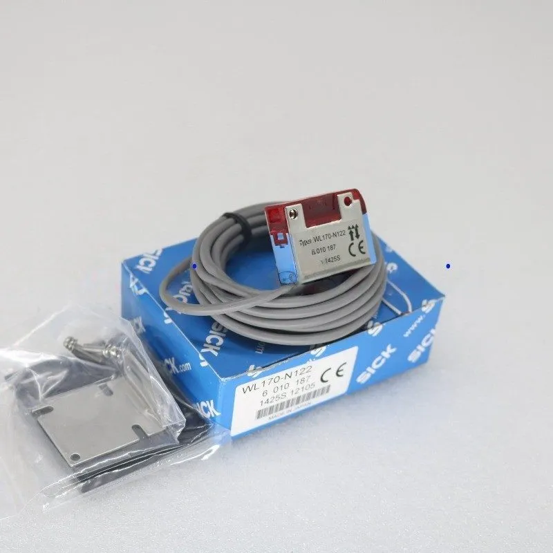 Фотоэлектрический датчик SICK WL170-N122 Photoelectric Retro-reflective Sensor