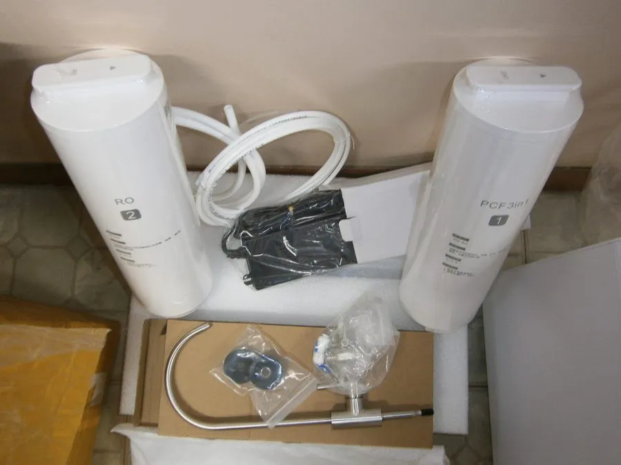 Насос REVERSE OSMOSIS R0-UX6 WATER PURIFIER SYSTEM W FILTERS — фото лота 2