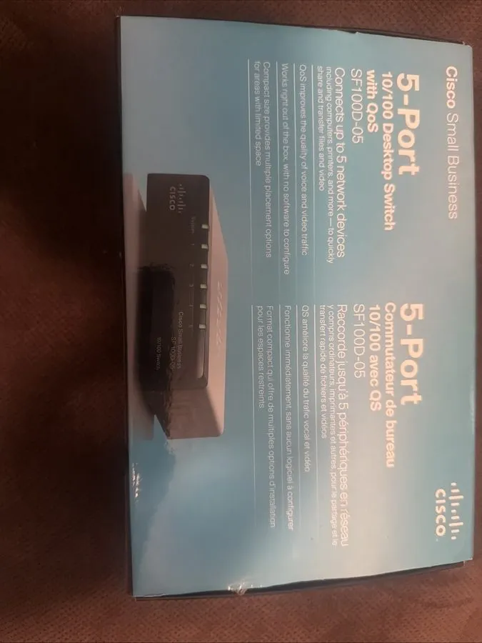 Коммутатор Cisco Small Business 100 Series Unmanaged (SD205T-NA) 5-Ports Externa