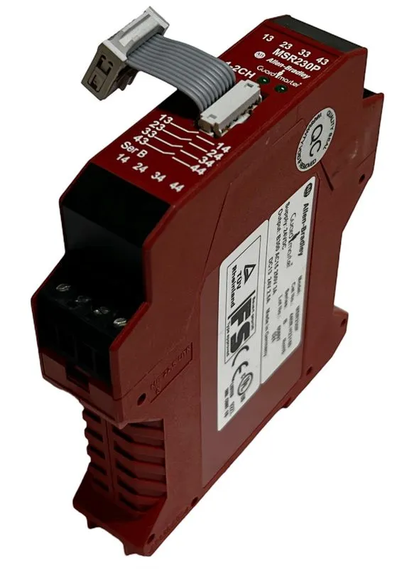Реле безопасности Allen Bradley 440R-H23180 /B MSR230P Safety Relay 24VDC 2W 3A